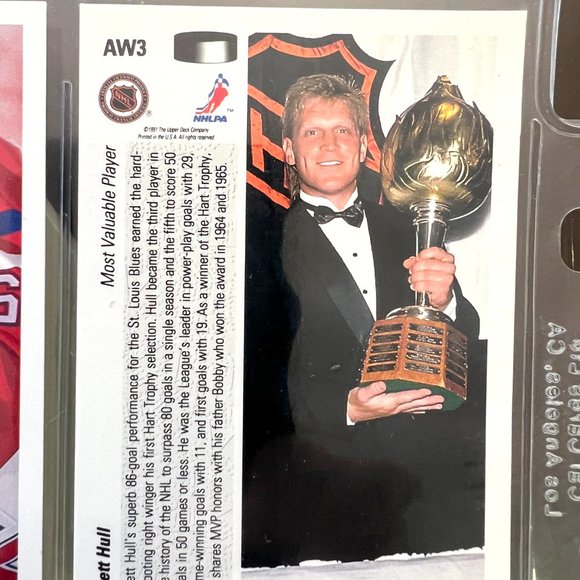 Brett Hull 15 Various NHL Hockey Cards from 1990 to 1995! - Picture 6 of 10